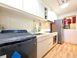 1 Canberra (D27), Condominium #556850661
